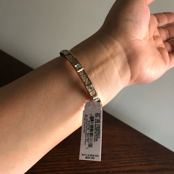 Bangle bracelet - Picture 4 of 8